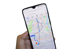 Paikallisten kampanjoiden avulla voit yhdistää verkkomainonnan kivijalkakauppaasi